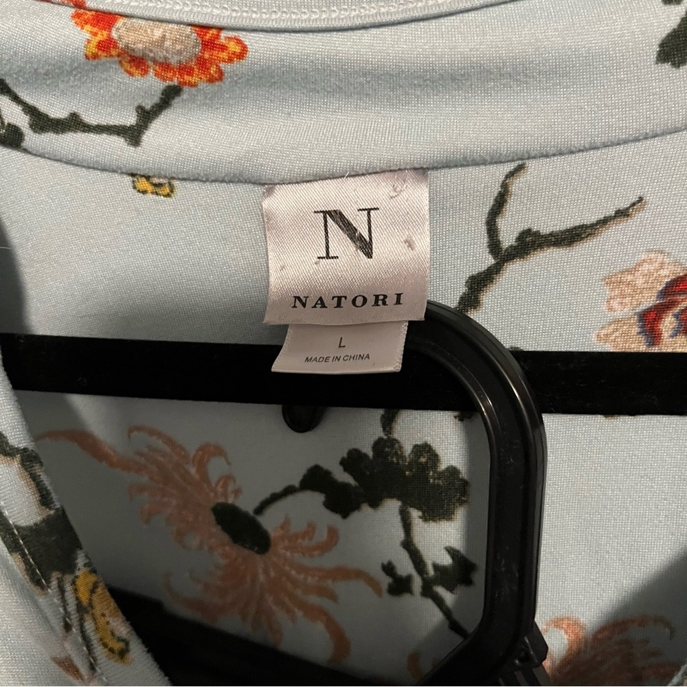 Floral Natori Pajama Set in Light Blue. Women’s Large. - Picture 2 of 4